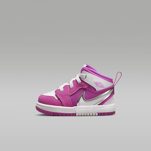 Pink Shoes. Nike